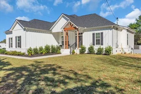 114 Cunningham Ln, Shelbyville, TN 37160