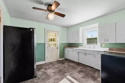 Kitchen - 151 First St, Morrison, TN 37357 photo 1 of 1