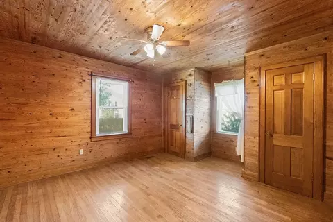 Bedroom - 151 First St, Morrison, TN 37357 photo 1 of 2