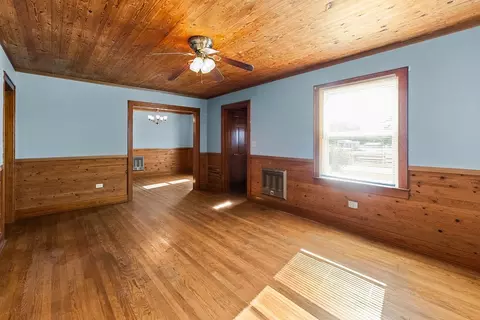 Living - 151 First St, Morrison, TN 37357 photo 2 of 2