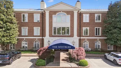 3737 W End Ave #305, Nashville, TN 37205