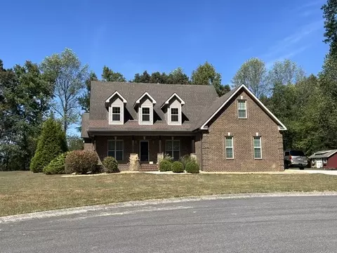 215 Bruce Dr, Manchester, TN 37355