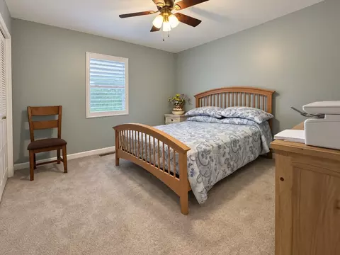 Bedroom - 6415 Ramsey Rd, Harrison, TN 37341 photo 2 of 3