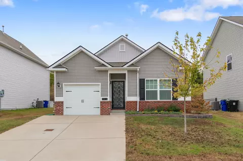 521 Burchell Ln, Columbia, TN 38401