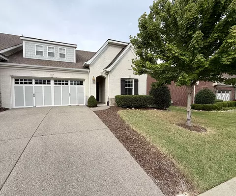 113 Dayflower Dr, Hendersonville, TN 37075