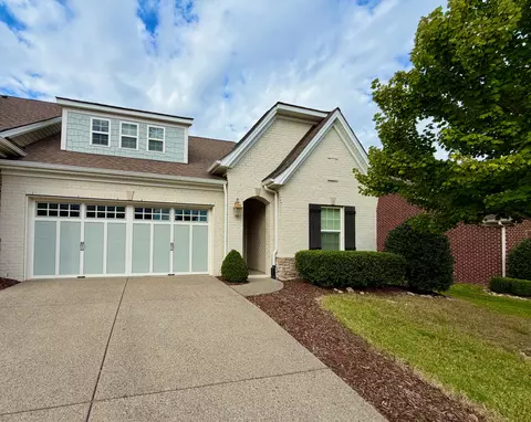 113 Dayflower Dr, Hendersonville, TN 37075