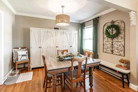 Dining - 4052 S Sequoia Dr, Springfield, TN 37172 photo 2 of 3