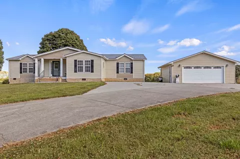 238 Sunnyside Rd, Sweetwater, TN 37874
