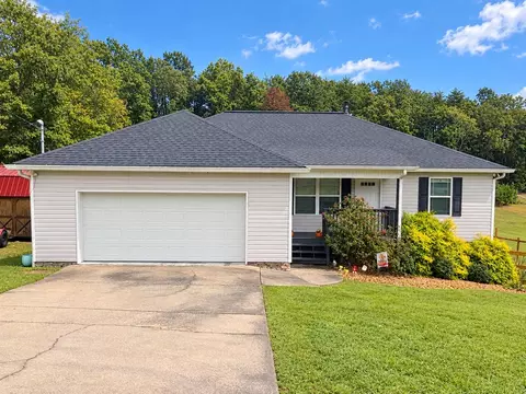 3562 Colston Ln, Tunnel Hill, GA 30755