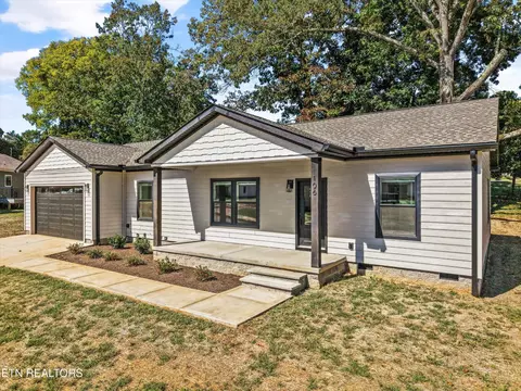 106 Federal Ferry Cir, Vonore, TN 37885