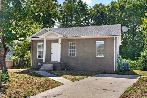 343 Lafayette Point Cir, Clarksville, TN 37042