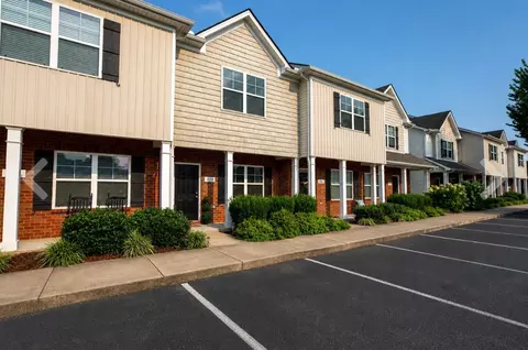 Exterior - 820 Staten Dr, Murfreesboro, TN 37128 photo 2 of 7