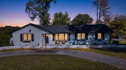 317 Mckinney St, Estill Springs, TN 37330