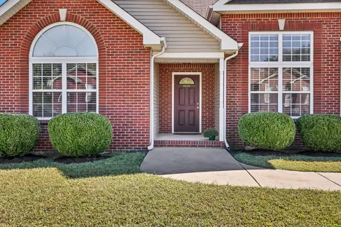 685 Superior Ln, Clarksville, TN 37043