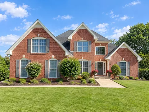 1217 Fieldcrest Ln, Clarksville, TN 37043