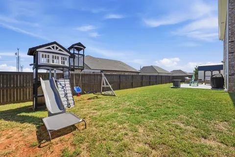 Exterior - 54 Legacy St, Decherd, TN 37324 photo 3 of 5