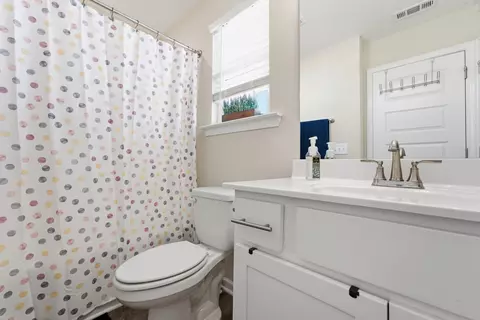 Bath - 54 Legacy St, Decherd, TN 37324 photo 2 of 2