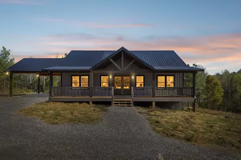 3385 Hwy 231, Erin, TN 37061