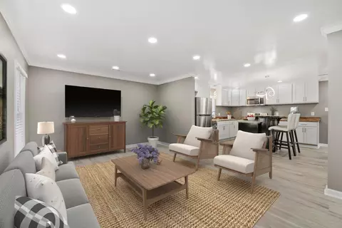 Living - 715 Maple St, Covington, TN 38019 photo 2 of 2