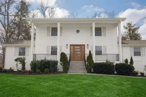 234 Bluegrass Cir, Lebanon, TN 37090