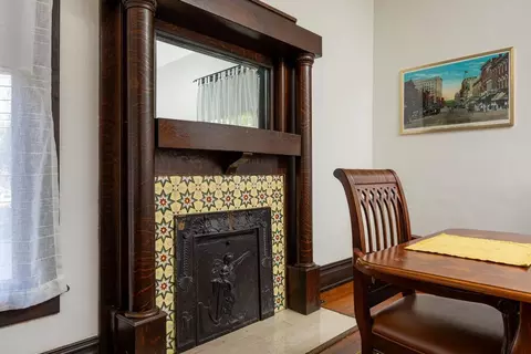 Dining - 2000 E 14th St, Chattanooga, TN 37404 photo 3 of 4