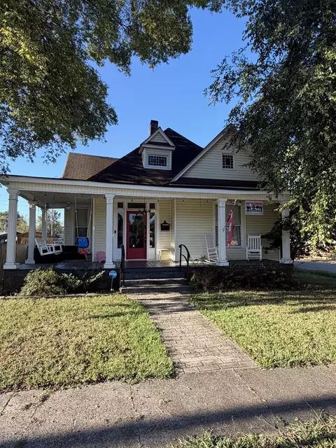 2000 E 14th St, Chattanooga, TN 37404