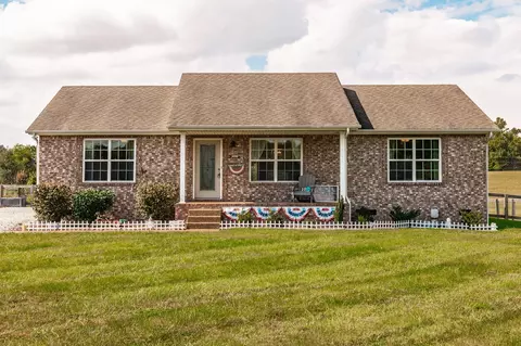 1063 Deasy Ln, Portland, TN 37148