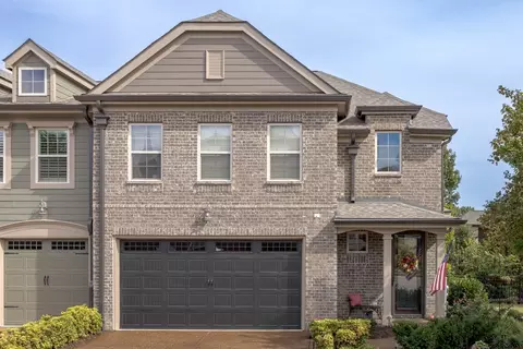 900 Silkwood Cir, Nashville, TN 37221