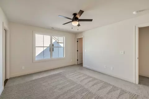 Bedroom - 5548 Sinclair St, Murfreesboro, TN 37127 photo 9 of 13