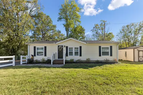 118 Elm St, Ashland City, TN 37015