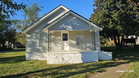301 Kingwood Ave, Shelbyville, TN 37160