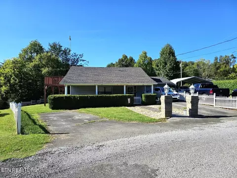 304 Shaddon Rd, Tellico Plains, TN 37385
