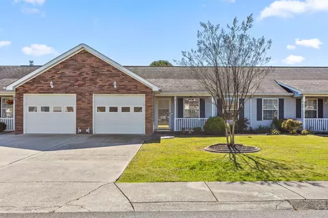 74 Flagstone Dr, Rossville, GA 30741