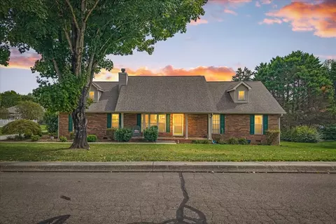 430 Lynnwood Dr, Athens, TN 37303