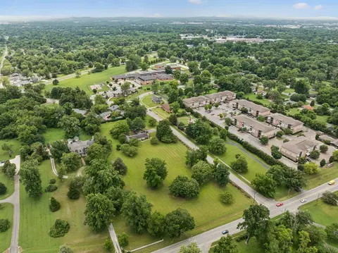 View/Area - 1700 E Main St, Murfreesboro, TN 37130 photo 6 of 9