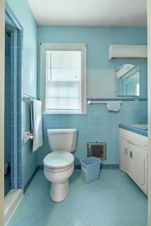 Bath - 1700 E Main St, Murfreesboro, TN 37130 photo 3 of 3