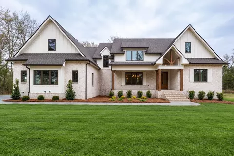 658 Burnett Rd # C, Mount Juliet, TN 37122