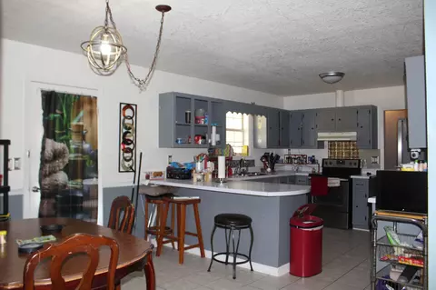 Kitchen - 537 Isbell Ln, Decherd, TN 37324 photo 1 of 2