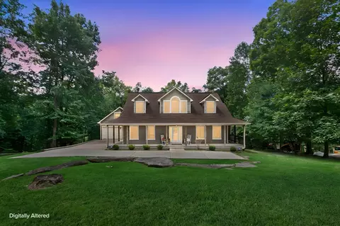 115 Long Point Dr, Rock Island, TN 38581