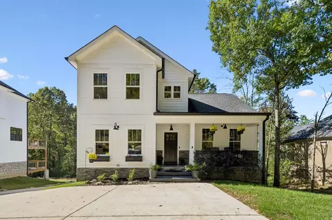 7715 Sawyer Brown Rd # D, Nashville, TN 37221