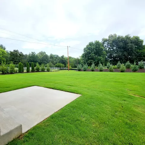 Exterior - 1701 Quail Run Way, Spring Hill, TN 37174 photo 3 of 4