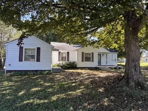 202 Church St, Estill Springs, TN 37330
