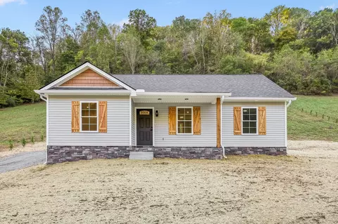 620 Cummings Hollow Rd, Woodbury, TN 37190