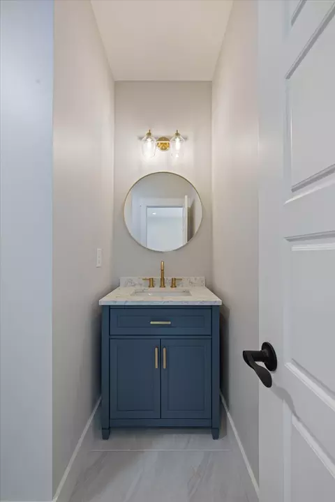 Bath - 4527 Corbin Sneed Rd, Springfield, TN 37172 photo 1 of 4