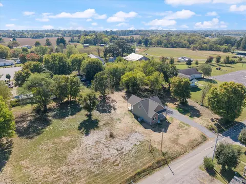 View/Area - 4527 Corbin Sneed Rd, Springfield, TN 37172 photo 2 of 10