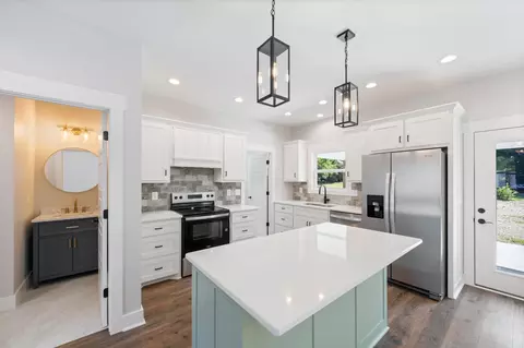 Kitchen - 4527 Corbin Sneed Rd, Springfield, TN 37172 photo 1 of 4