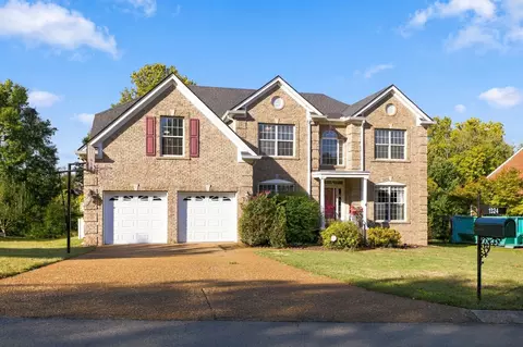 1324 Sweetwater Dr, Brentwood, TN 37027