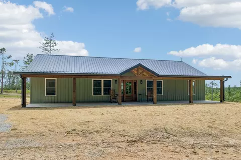1919 Linden Hwy, Hohenwald, TN 38462