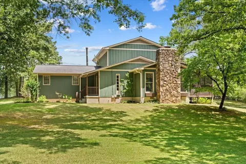 539 Wildwood Dr, Chatsworth, GA 30705