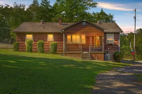 613 Central Ave, Athens, TN 37303